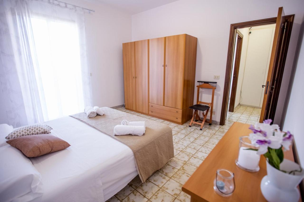 Homidoo Happiness Villa Marina di Ragusa Bagian luar foto